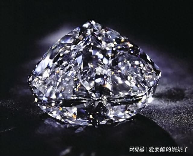55世纪官网百年骗局落幕！比利时钻石贸易所认可：自此买番笕也大概送钻石j9九游会
